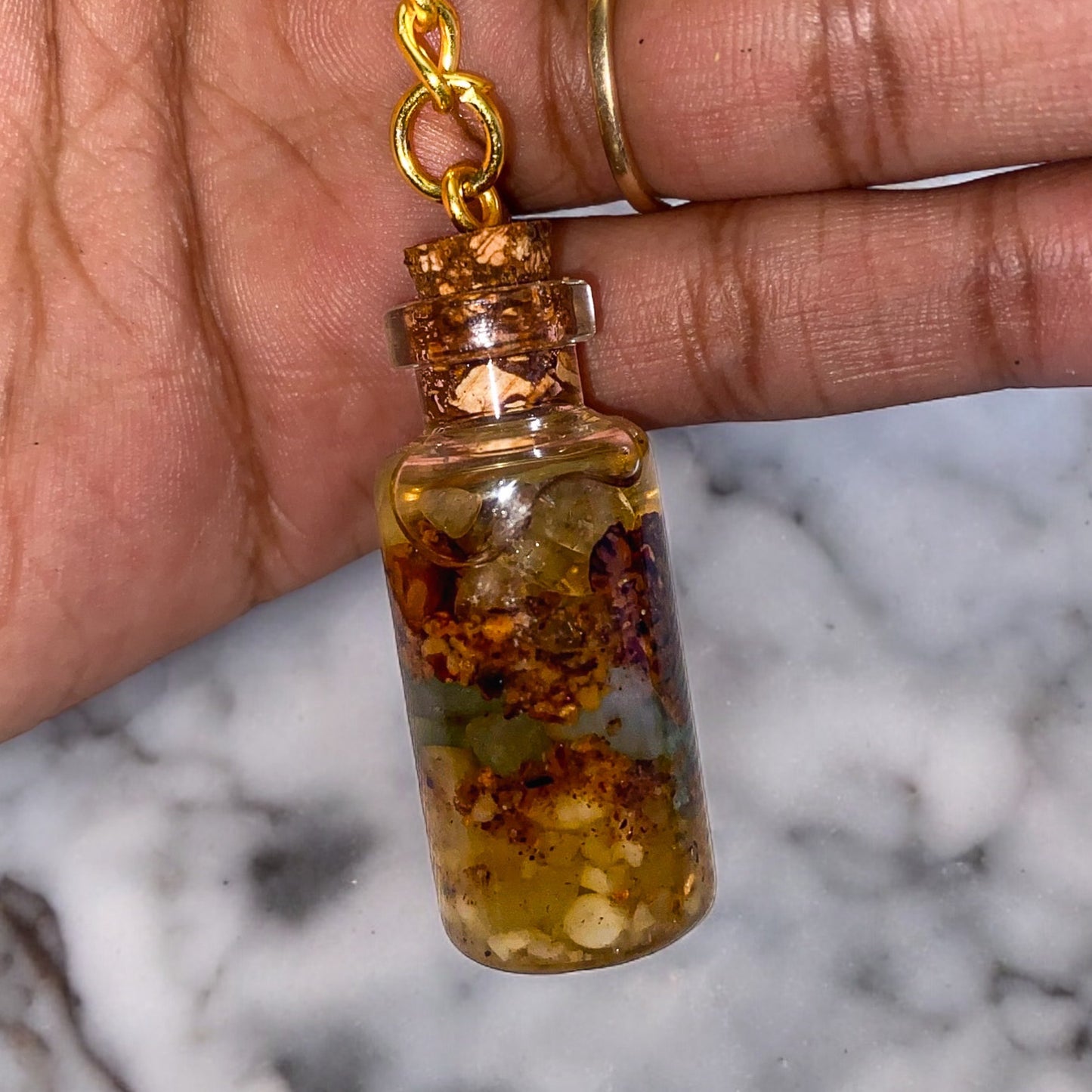 Money Keychain | Handmade Crystal & Herb Charm – Nibiru Beauty