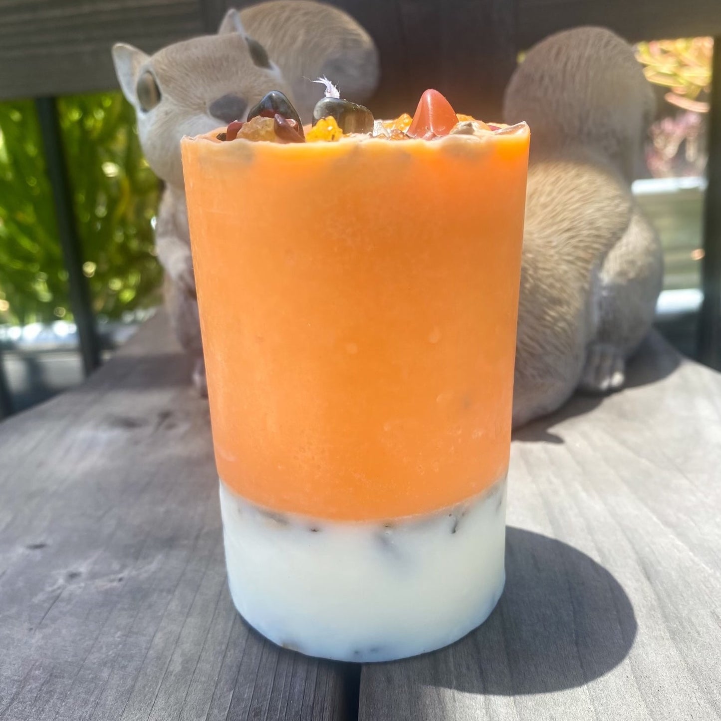 Motivation Candle | Handmade Sage & Frankincense Crystal Candle – Nibiru Beauty