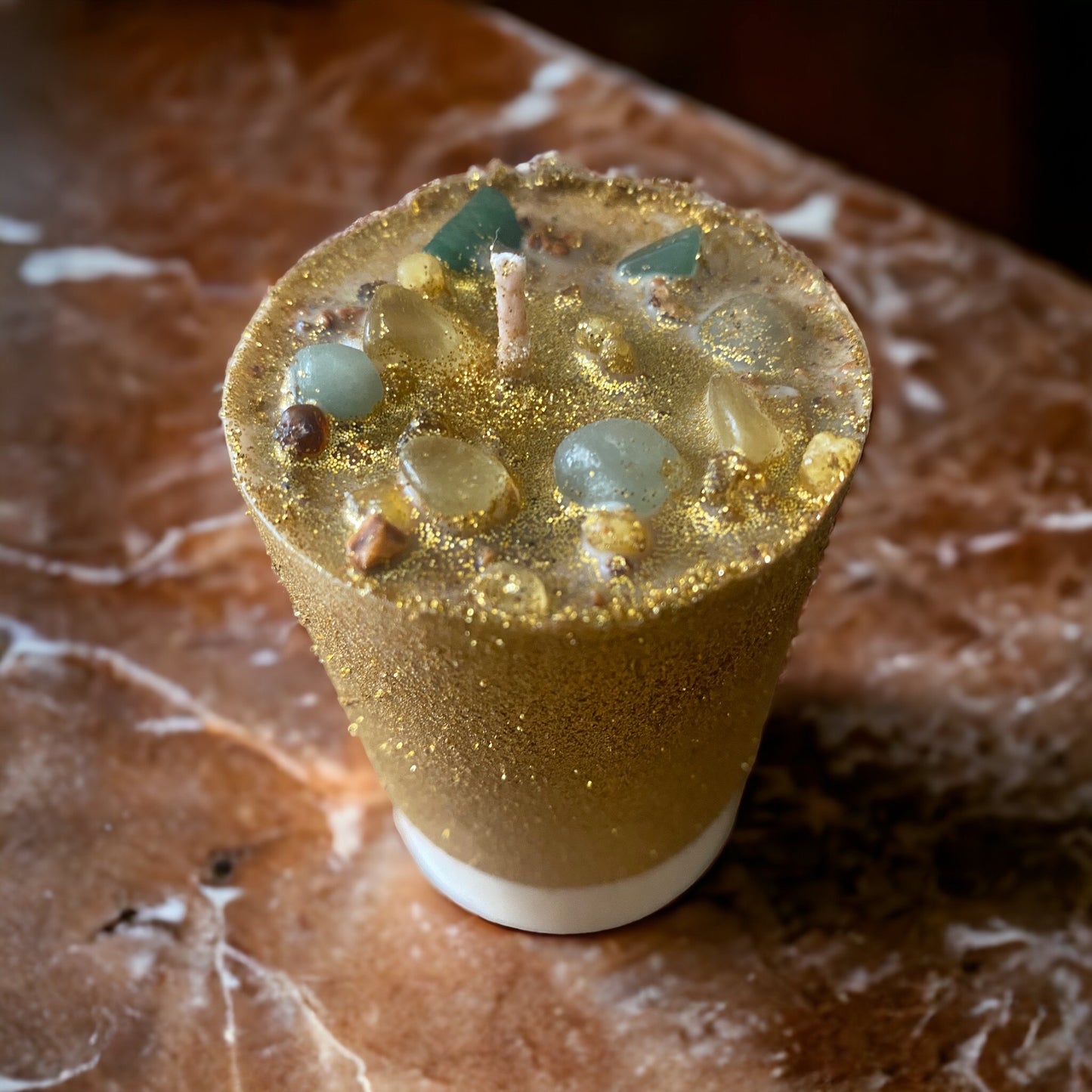 Money Candle | Handmade Nutmeg & Frankincense Crystal Candle – Nibiru Beauty