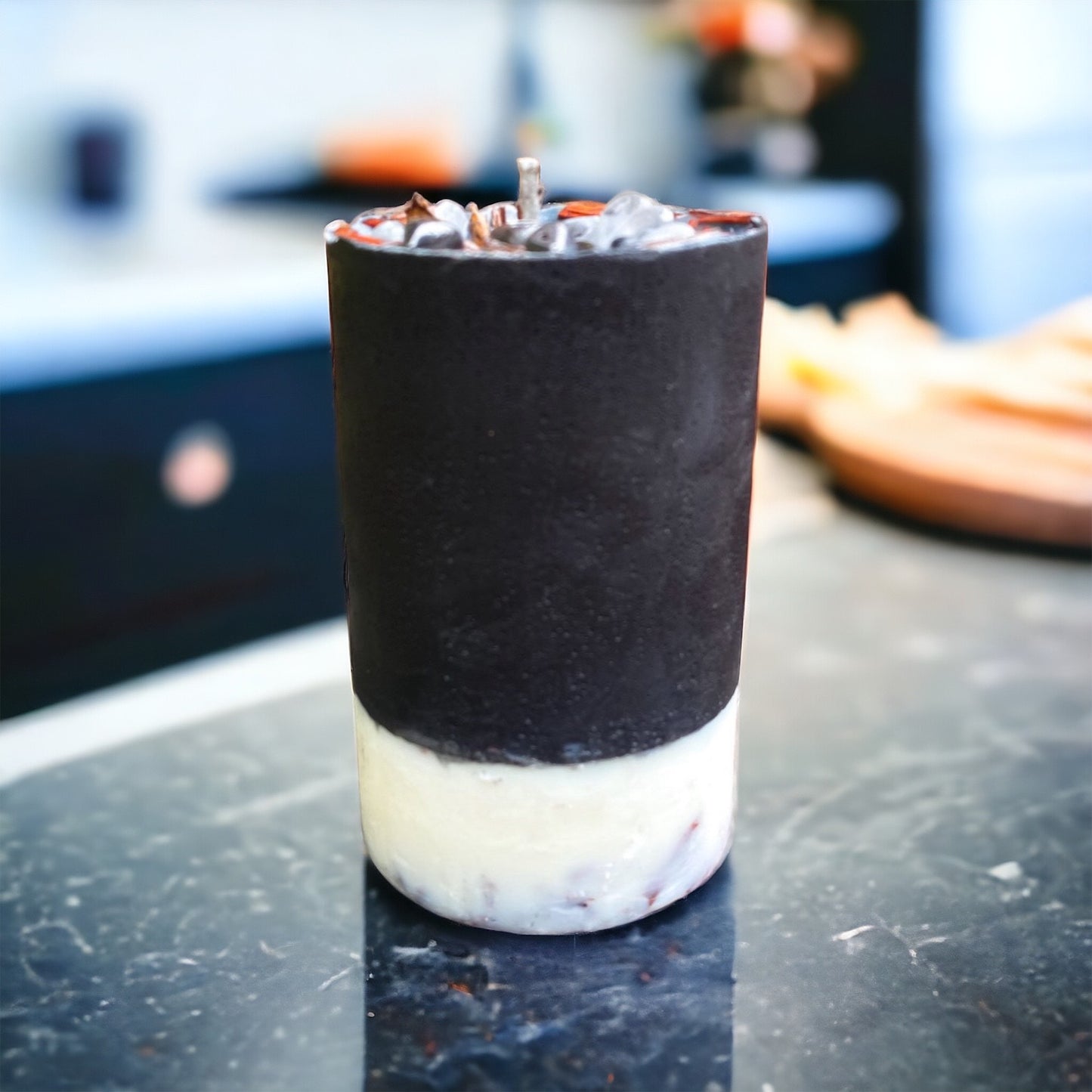 Protect Me Candle | Handmade Sandalwood & Cinnamon Crystal Candle – Nibiru Beauty